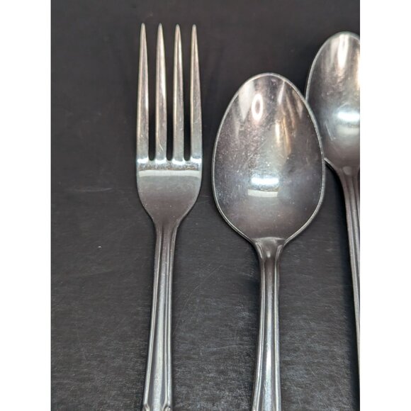 Simeon L & George H Rogers Oneida Homestead Pattern Replacement Flatware 5 Pcs - Picture 3 of 8